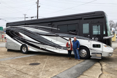 20171221_172142428_iOS